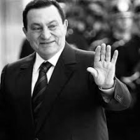 تنعى كلية التربية الرياضية  جامعة بنها ببالغ الحزن والآسى وفاة الرئيس الأسبق محمد حسنى مبارك أحد أبطال حرب أكتوبر المجيدة